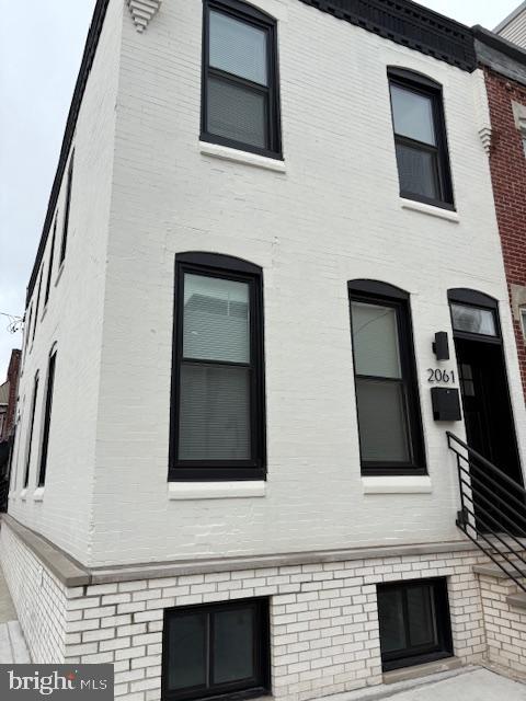 2061 Tasker Street Philadelphia, PA 19145 - Photo 2 of 18