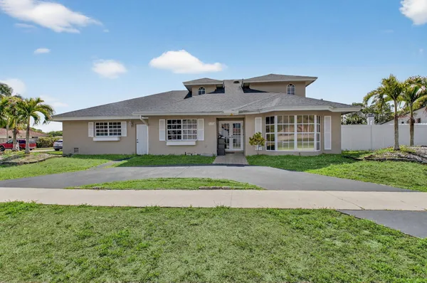 $849,900 | 21724 Little Bear Way, Boca Raton, FL 33428