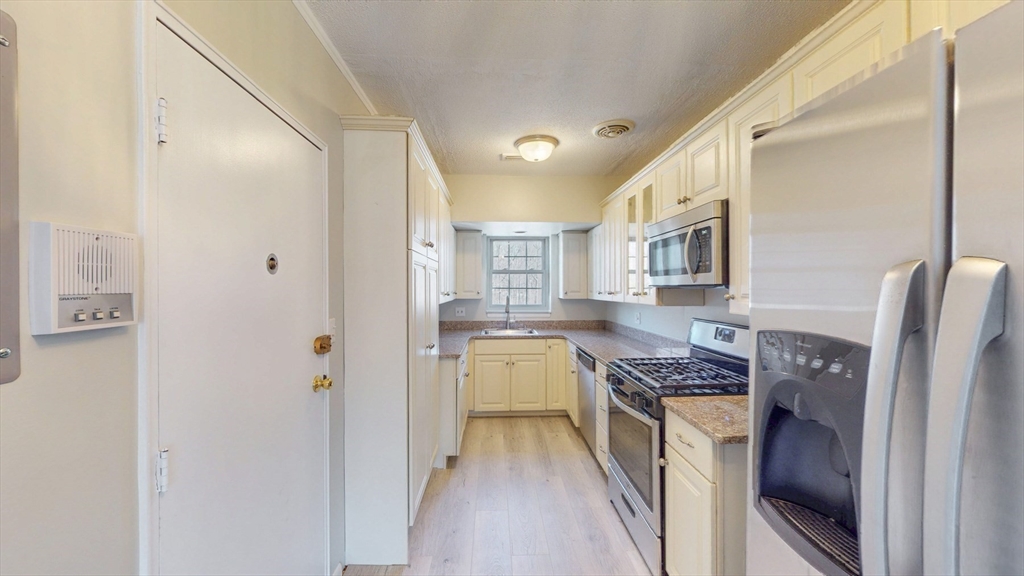 137 Lake Shore Road, Unit 4 Boston, MA 02135 - Photo 1 of 25