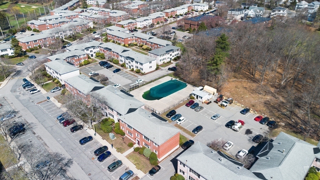 137 Lake Shore Road, Unit 4 Boston, MA 02135 - Photo 22 of 25