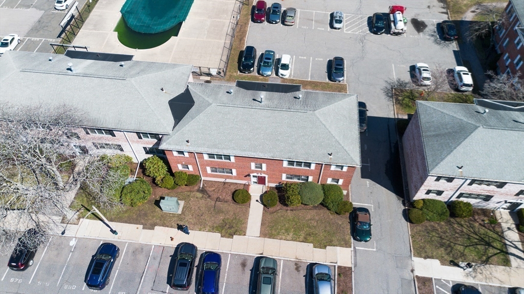 137 Lake Shore Road, Unit 4 Boston, MA 02135 - Photo 23 of 25