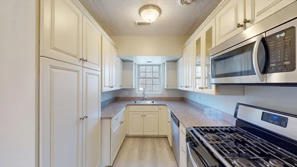 $567,888 | 137 Lake Shore Road, Unit 4, Boston, MA 02135