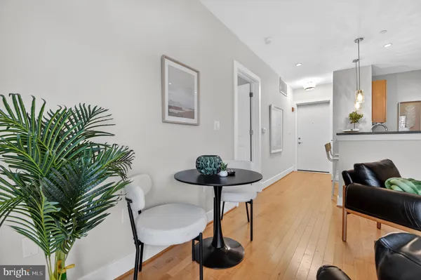 $389,000 | 5201 Wisconsin Avenue Northwest, Unit 308, Washington, DC 20015