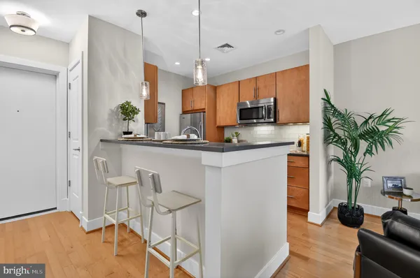 $389,000 | 5201 Wisconsin Avenue Northwest, Unit 308, Washington, DC 20015