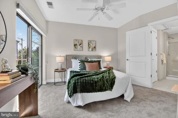 $389,000 | 5201 Wisconsin Avenue Northwest, Unit 308, Washington, DC 20015