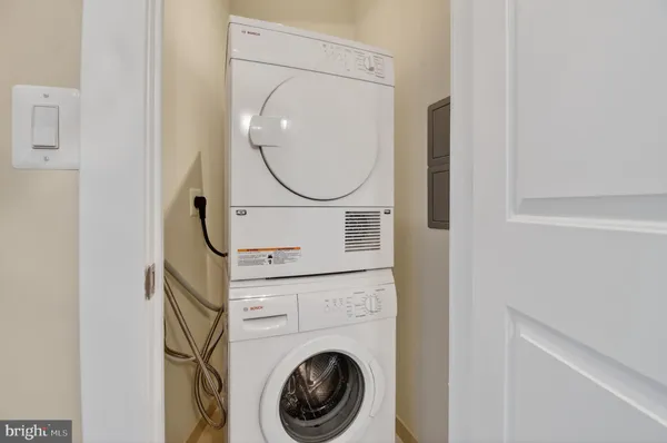 $389,000 | 5201 Wisconsin Avenue Northwest, Unit 308, Washington, DC 20015