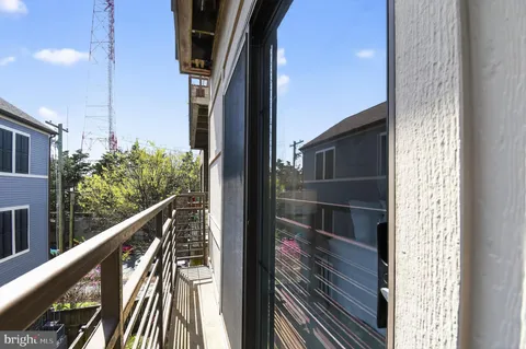 $389,000 | 5201 Wisconsin Avenue Northwest, Unit 308, Washington, DC 20015