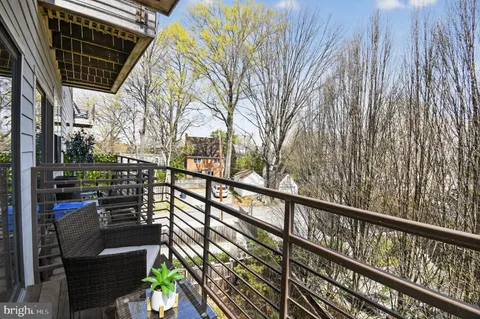 $389,000 | 5201 Wisconsin Avenue Northwest, Unit 308, Washington, DC 20015