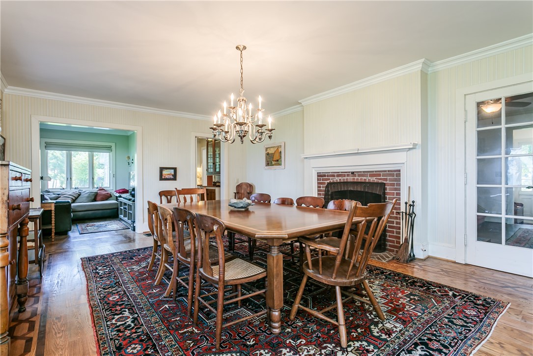 910 Lake Road Webster, NY 14580 - Photo 17 of 45