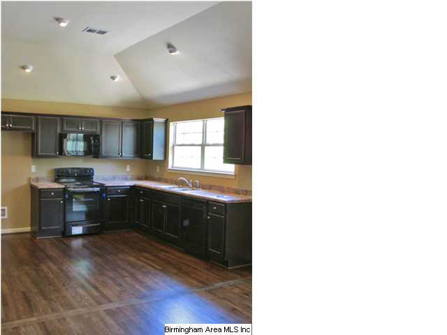 1600 Allen Street Leeds, AL 35094 - Photo 6 of 24