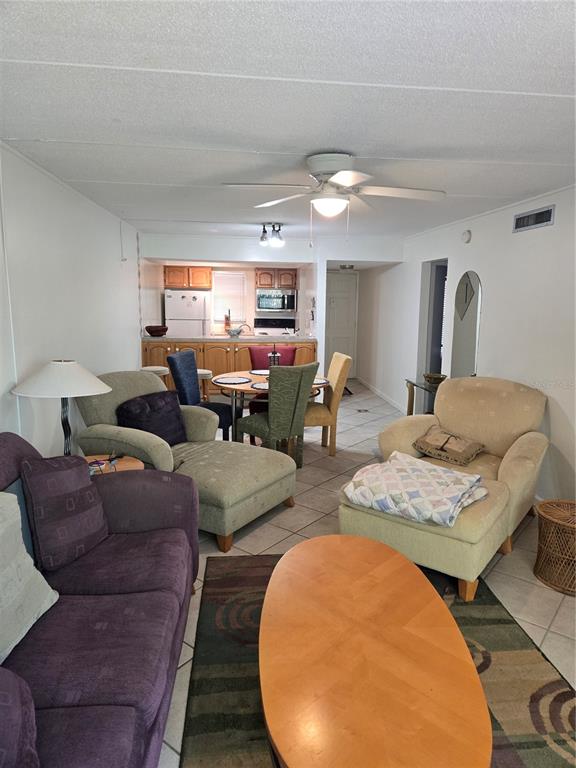 12760 Indian Rocks Road, Unit 306 Largo, FL 33774 - Photo 8 of 10