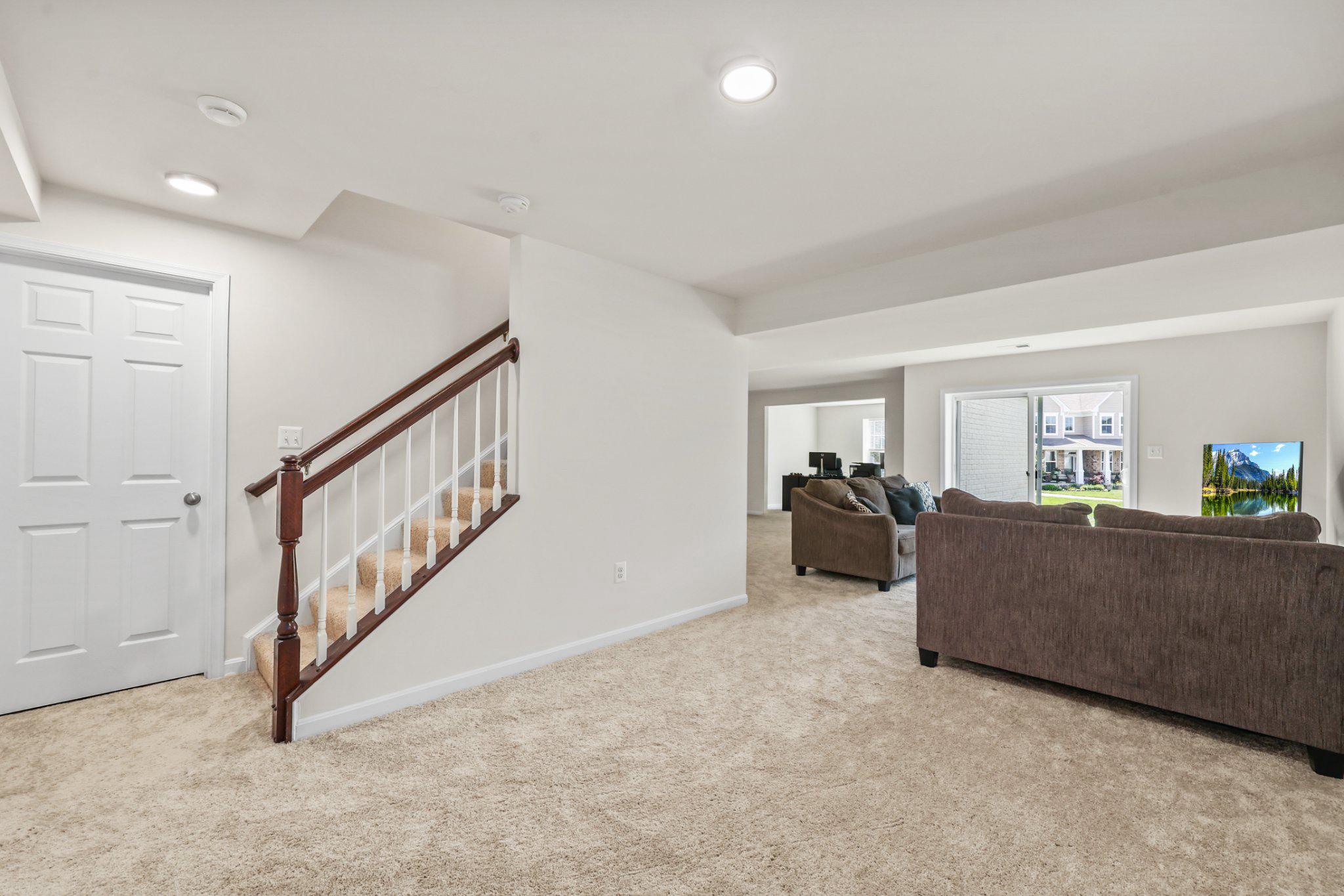 16183 Raptor Crest Lane Woodbridge, VA 22193 - Photo 30 of 51 Basement entryway with inviting charm.
