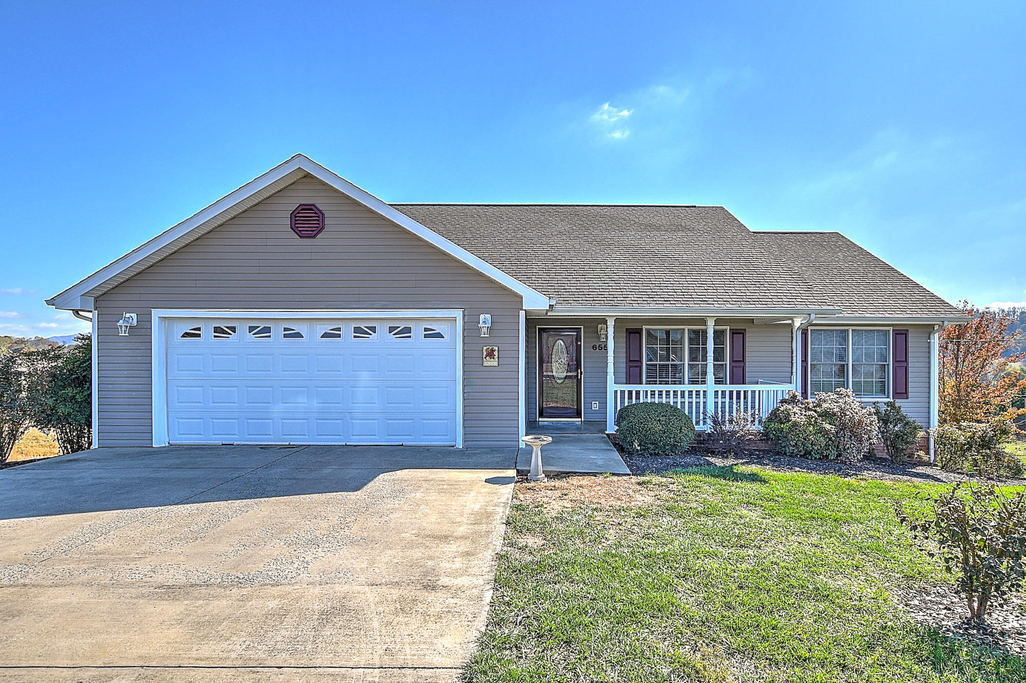 655 Ridgecrest Road Jonesborough, TN 37659 - Photo 2 of 38 Ridgecrest-2