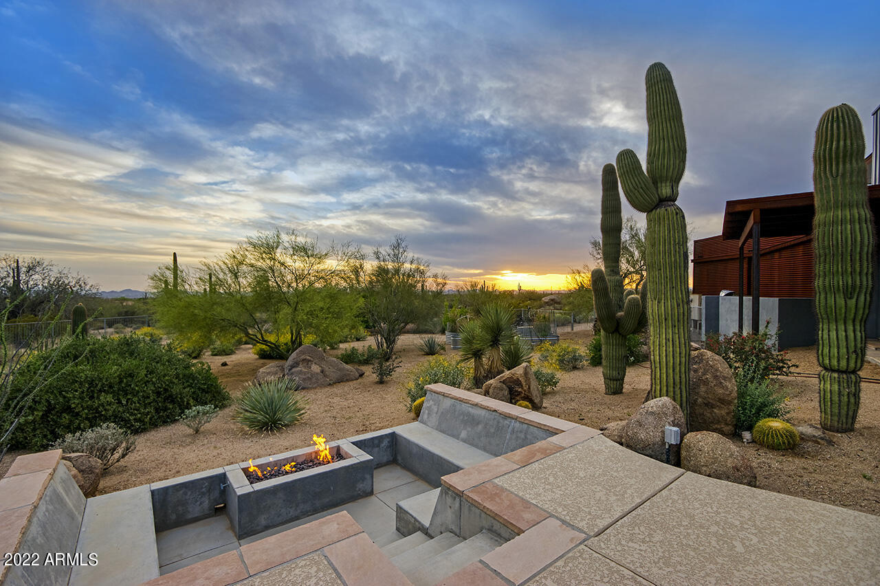 9216 East Jomax Road Scottsdale, AZ 85262 - Photo 13 of 41 Serenity