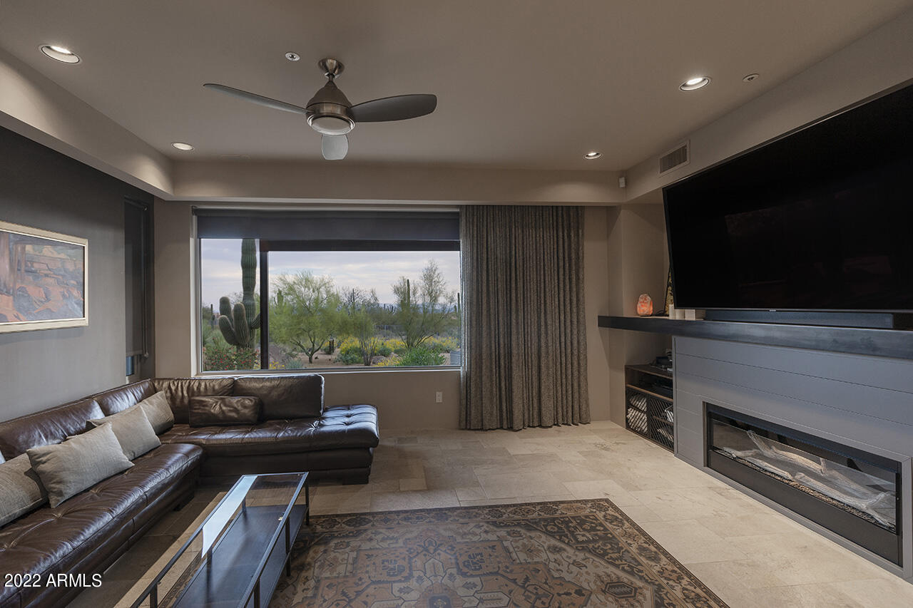 9216 East Jomax Road Scottsdale, AZ 85262 - Photo 20 of 41 Den/TV Area Main Level