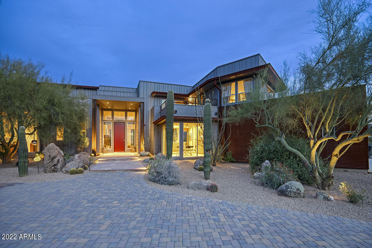 9216 East Jomax Road Scottsdale, AZ 85262 - Photo 2 of 41 Front Entry