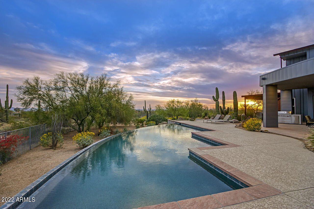 9216 East Jomax Road Scottsdale, AZ 85262 - Photo 39 of 41 Forever Views