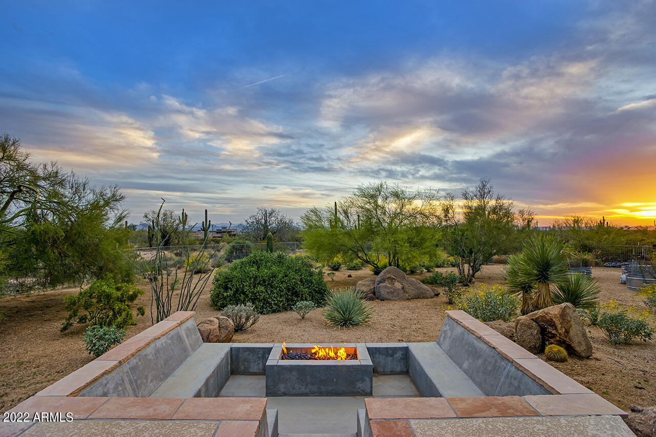9216 East Jomax Road Scottsdale, AZ 85262 - Photo 6 of 41 Forever Views