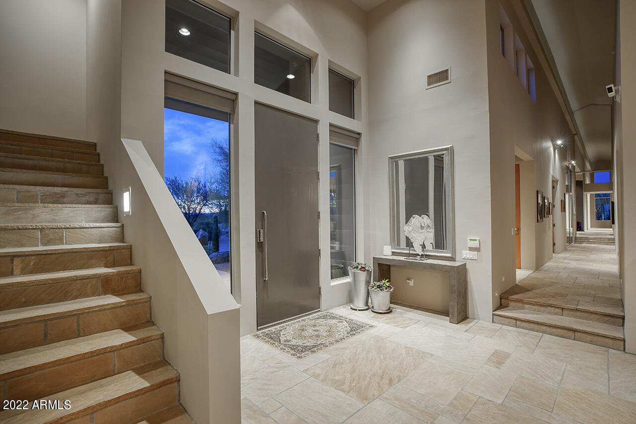 9216 East Jomax Road Scottsdale, AZ 85262 - Photo 8 of 41 Foyer