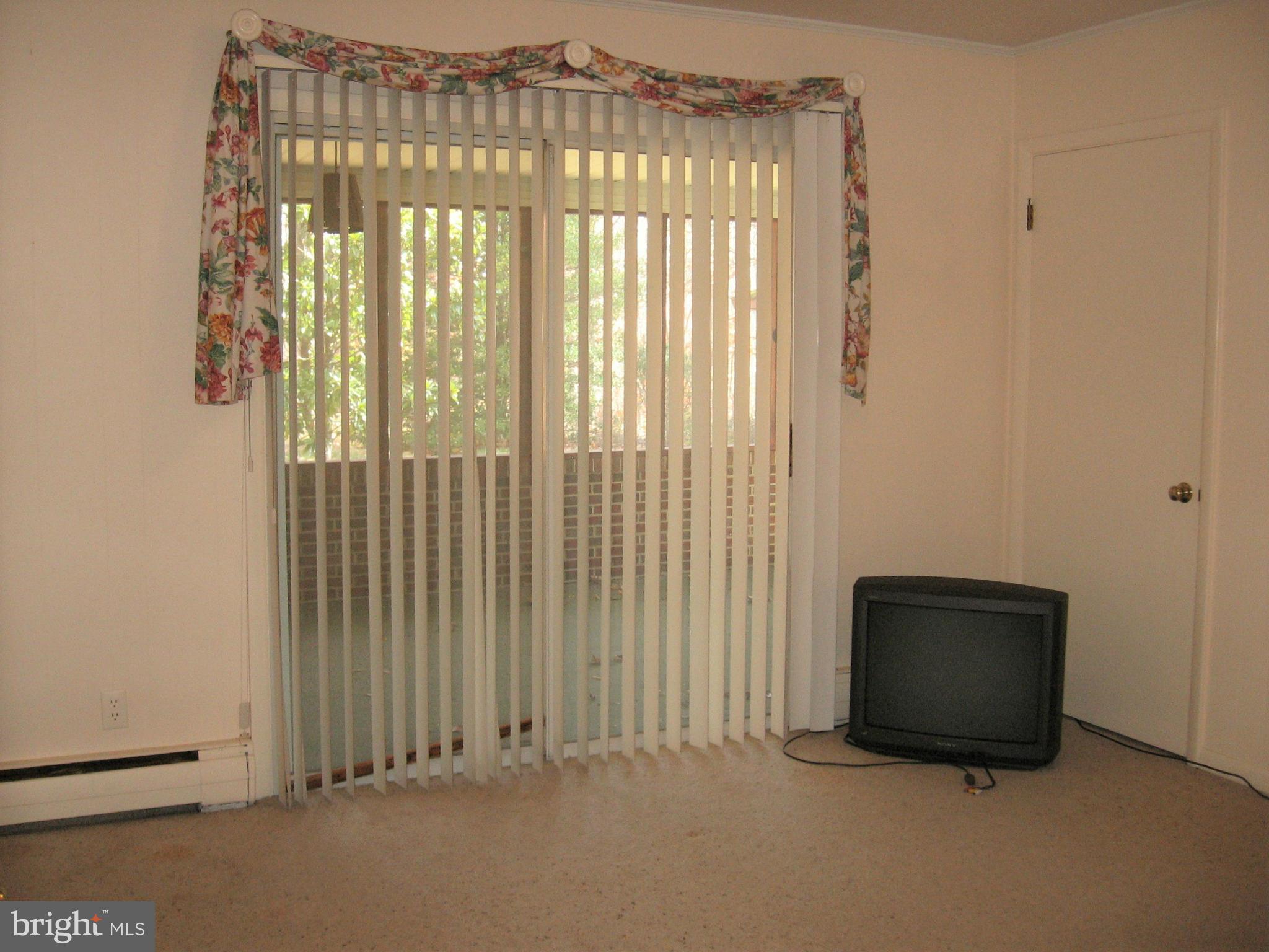210 Grove Heights Road Berkeley Springs, WV 25411 - Photo 17 of 30 Bedroom