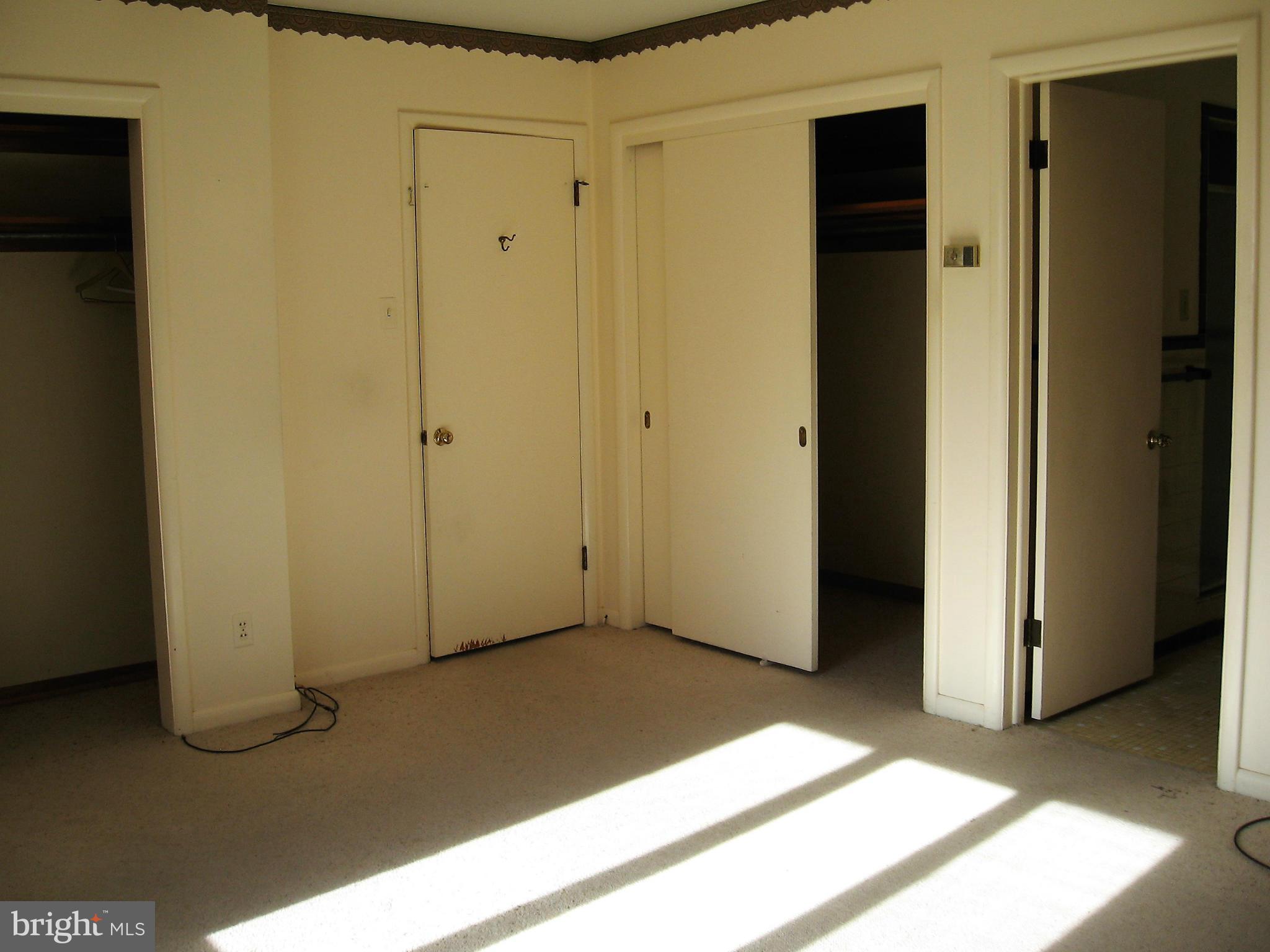210 Grove Heights Road Berkeley Springs, WV 25411 - Photo 25 of 30 Bedroom (Master)