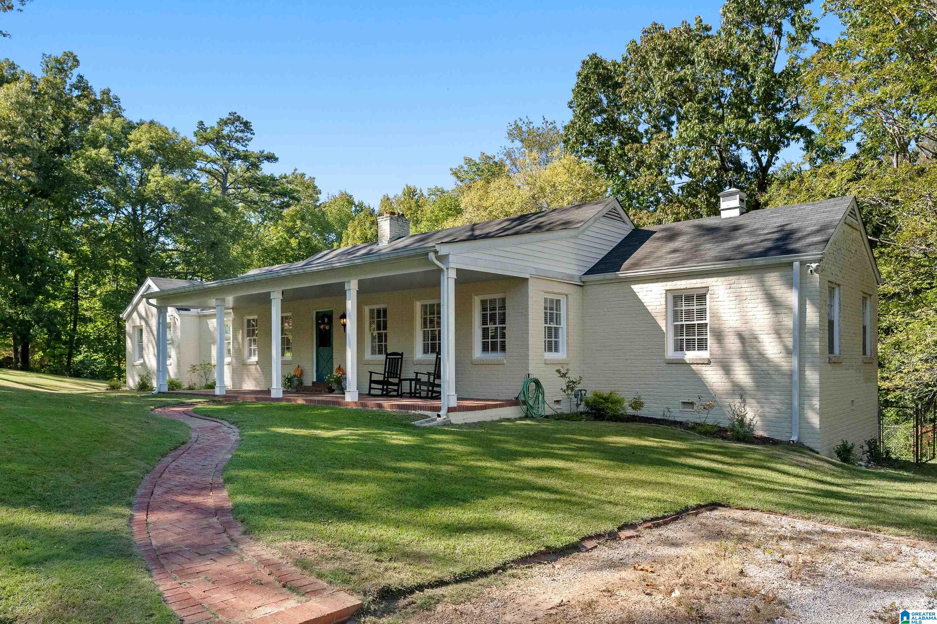 529 Ridge Road Birmingham, AL 35206 - Photo 2 of 37