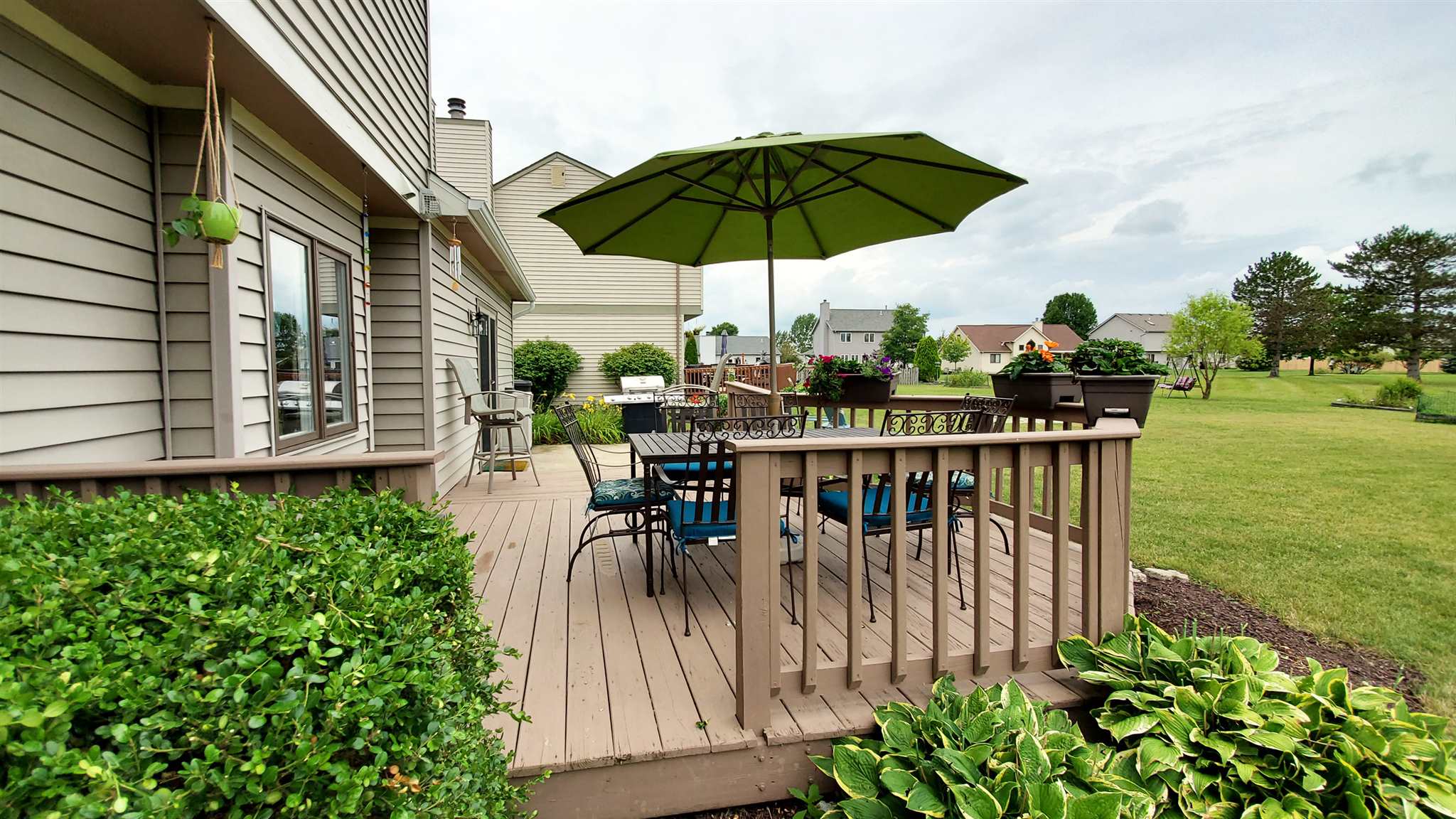 8920 Spring View Drive Fort Wayne, IN 46804 - Photo 7 of 19