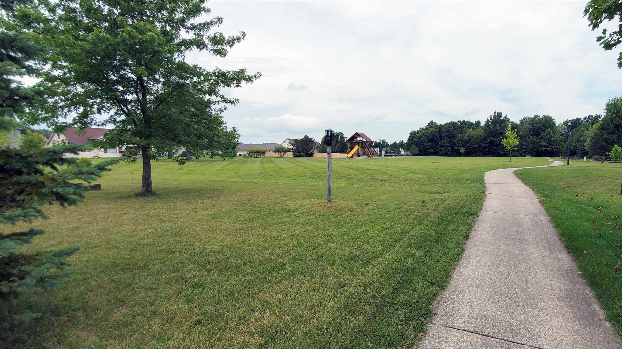 8920 Spring View Drive Fort Wayne, IN 46804 - Photo 8 of 19