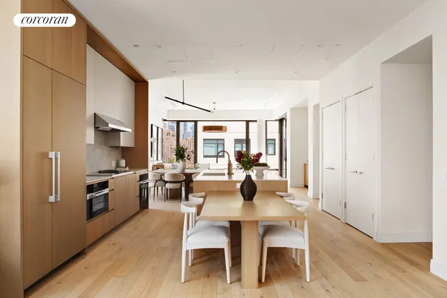 $9,950,000 | 428 West 19th Street, Unit PH | Chelsea