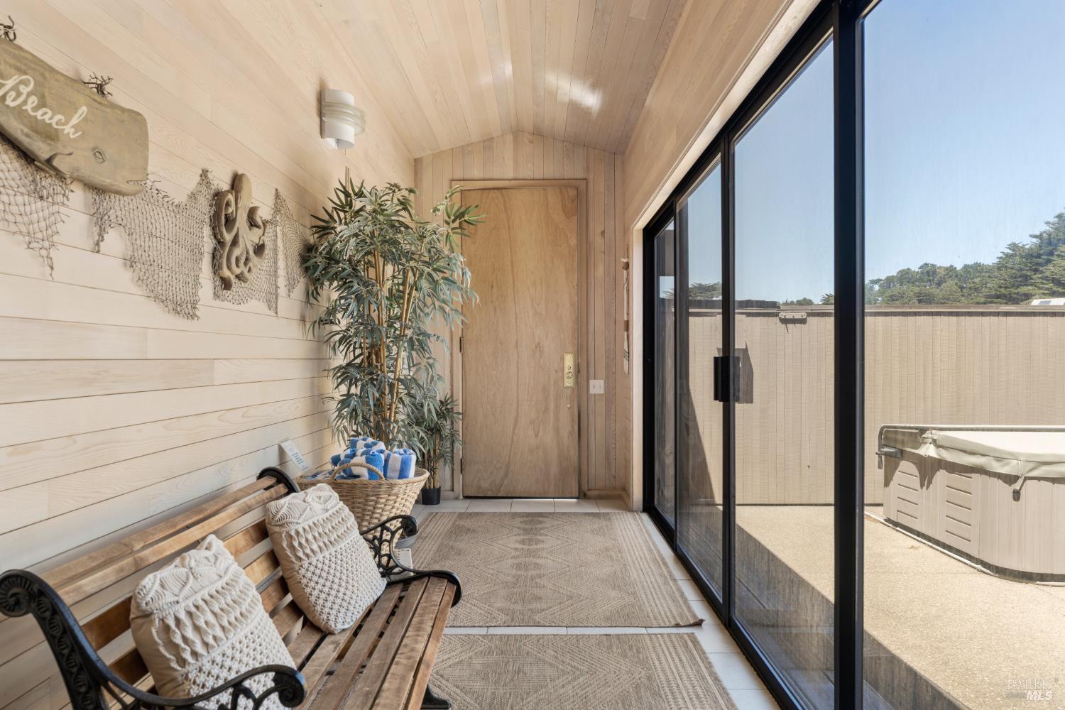 256 Ballast Road The Sea Ranch, CA 95497 - Photo 5 of 66 Front door and entry hall
