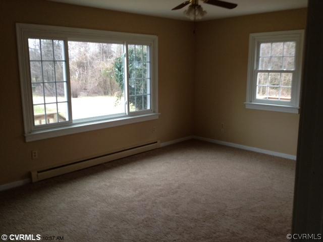 6573 Blenheim Road Powhatan, VA 23139 - Photo 3 of 9 Living Room - Living Room