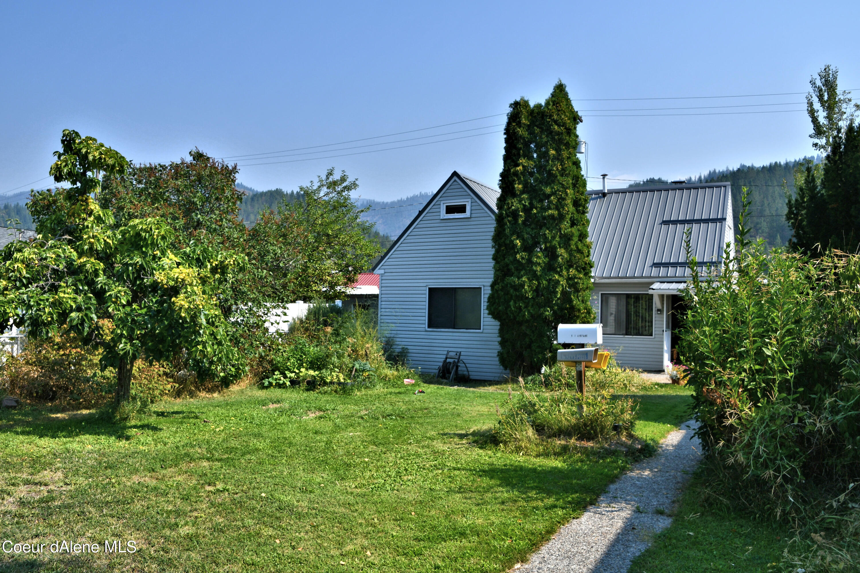 6 Riverside Avenue West, Kellogg, ID 83837 Compass