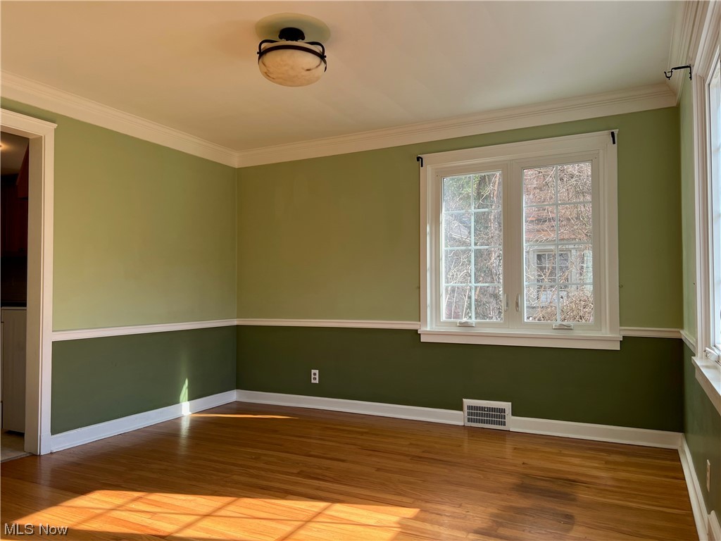 16065 Glynn Road Cleveland, OH 44112 - Photo 11 of 25