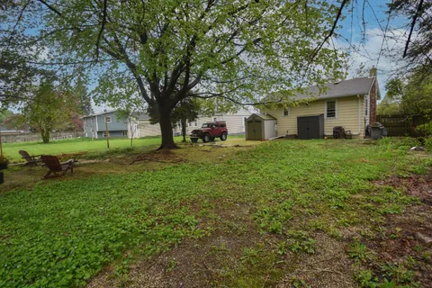 $195,000 | 613 North Frolic Avenue, Waukegan, IL 60085
