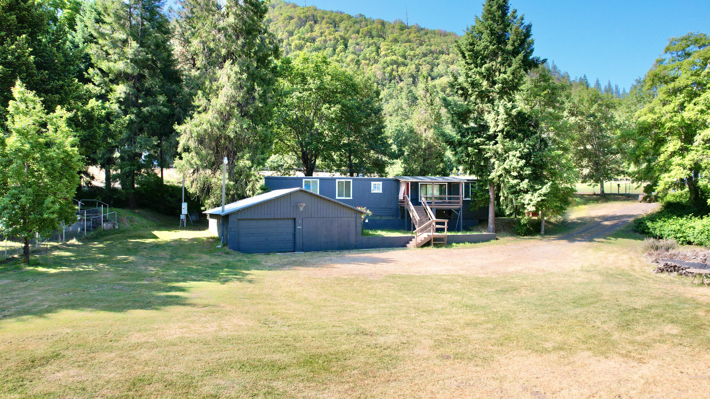 2550 Lampman Road Gold Hill, OR 97525 - Photo 27 of 27 image002