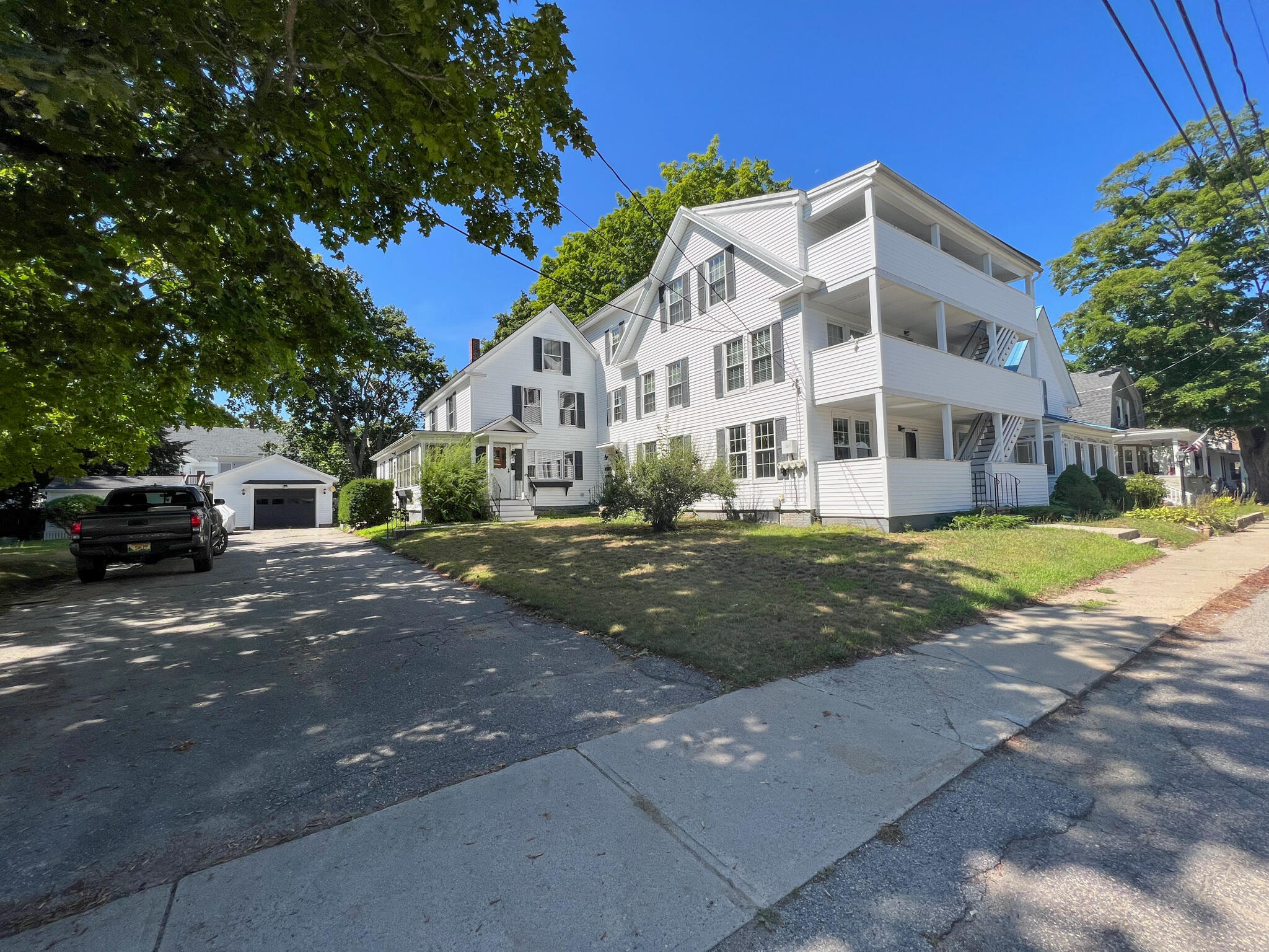 18 Pine Street Springvale, ME 04083 - Photo 1 of 48 out13
