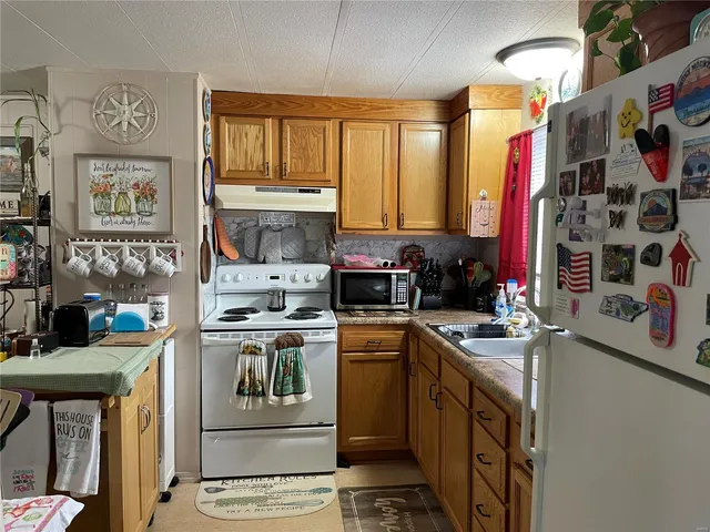 $120,000 | 310 Beckville Road, Piedmont, MO 63957