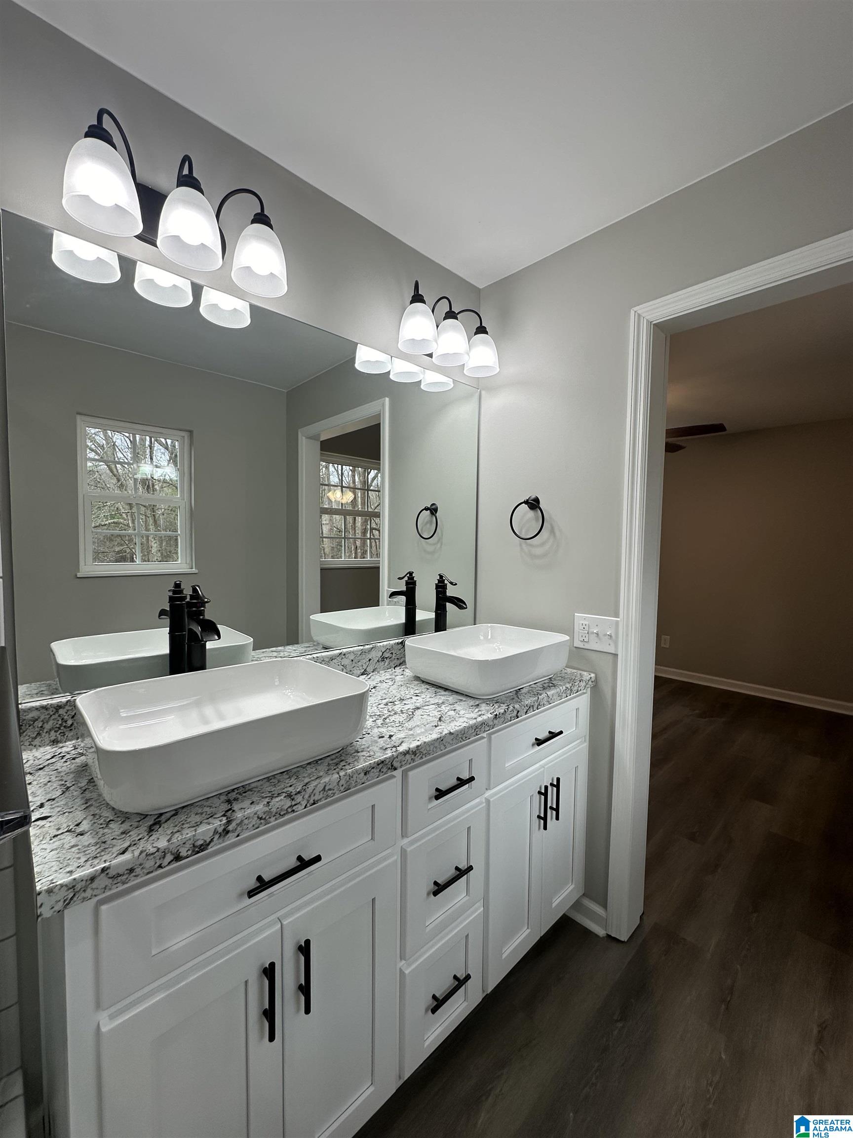 423 Spring Trail Warrior, AL 35180 - Photo 46 of 90
