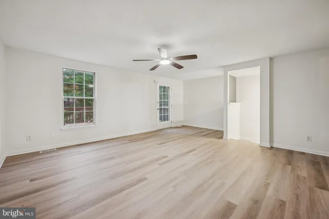 $2,400 | 29 Wagon Wheel Drive, Sicklerville, NJ 08081