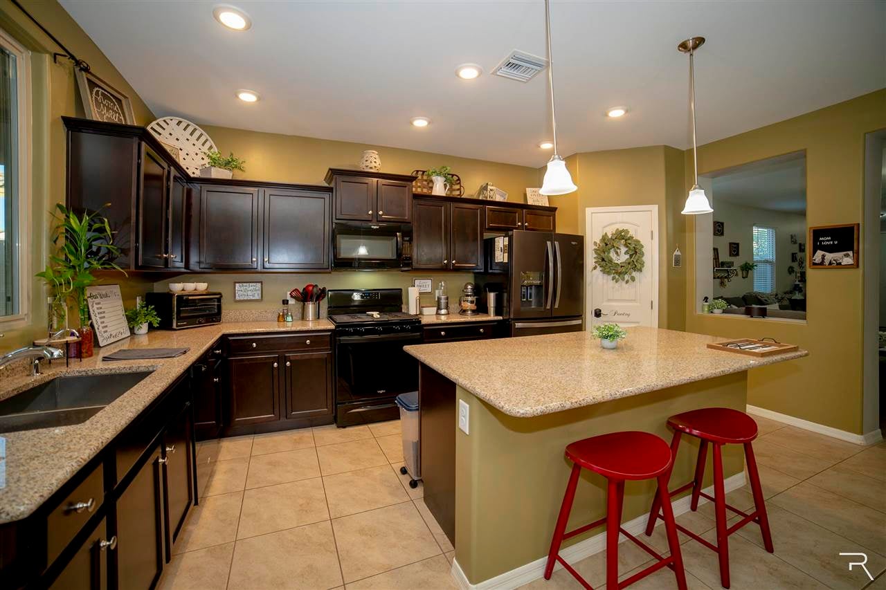 6582 East 35th Road Yuma, AZ 85365 - Photo 9 of 31 Gallery Image 9