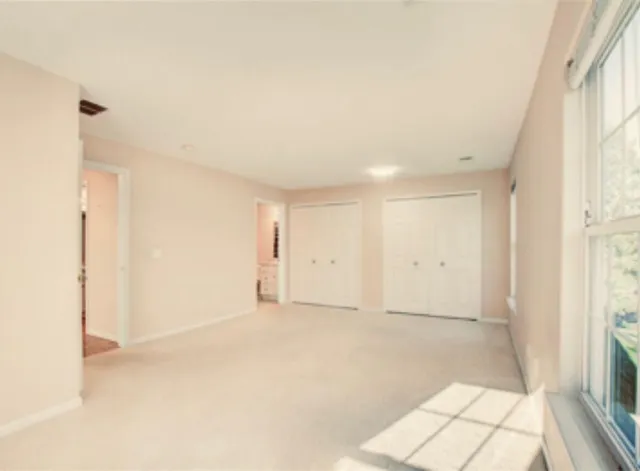 $199,500 | 712 West Barrington Circle, Jackson, MI 49203