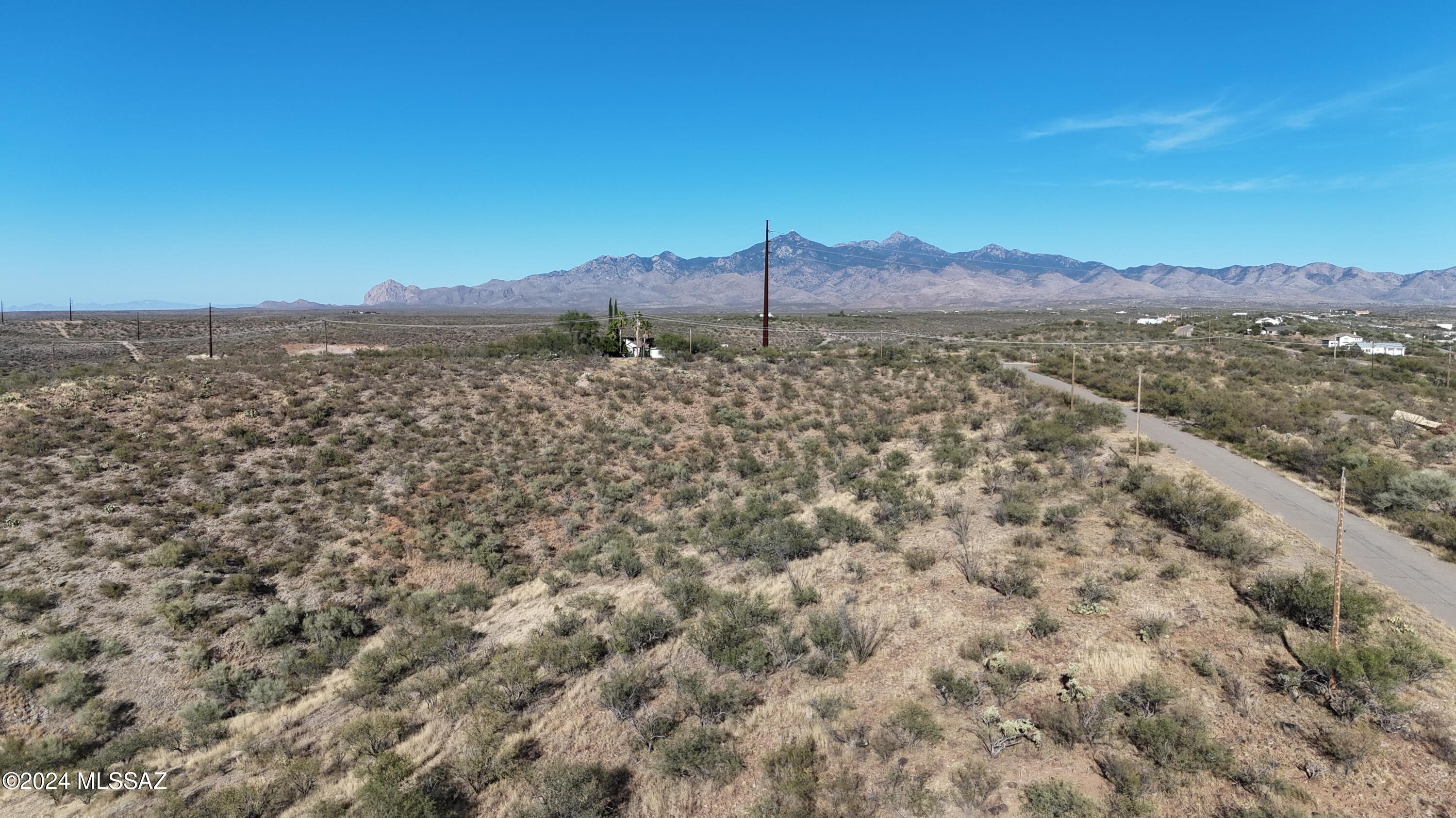 1806 Calle Alarcon, Unit 42 Rio Rico, AZ 85648 - Photo 9 of 11