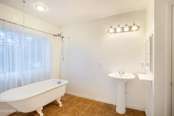 $1,270,000 | 3128 Highway 82, Sonoita, AZ 85637