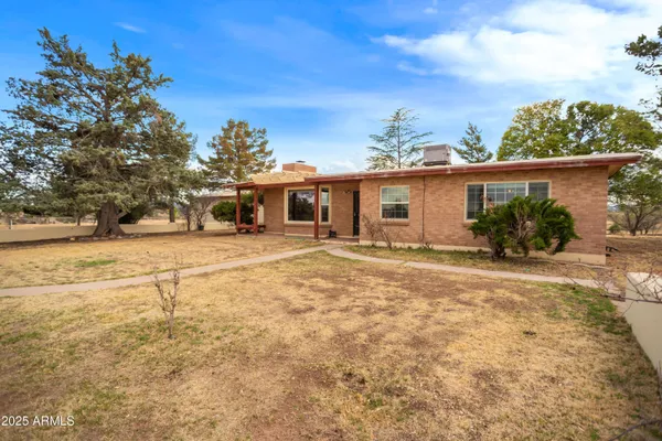 $1,270,000 | 3128 Highway 82, Sonoita, AZ 85637