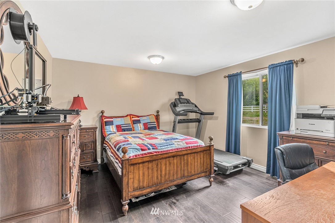 6825 Robe Menzel Road Granite Falls, WA 98252 - Photo 10 of 40