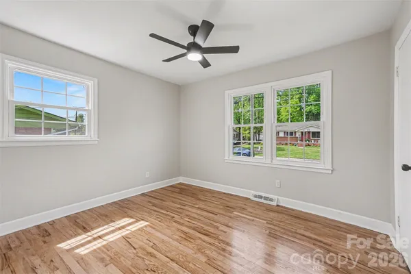 $275,000 | 409 South Ramsey Street, Charlotte, NC 28208