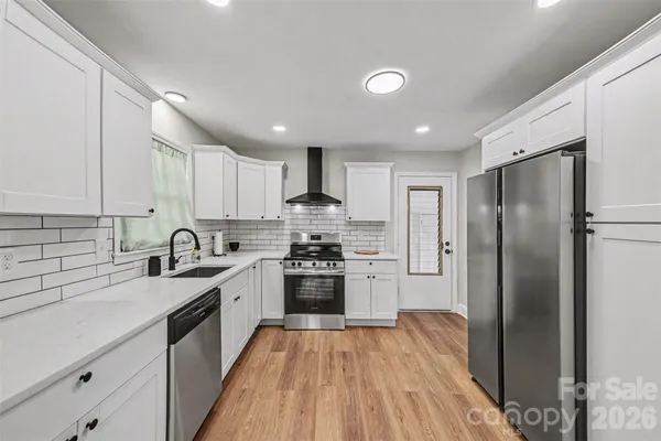 $275,000 | 409 South Ramsey Street, Charlotte, NC 28208