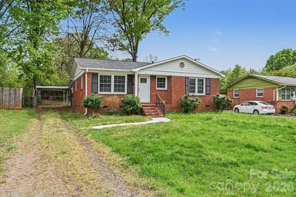 $275,000 | 409 South Ramsey Street, Charlotte, NC 28208
