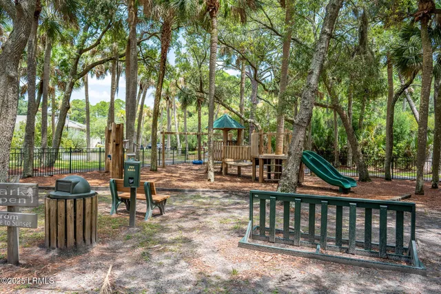 $429,000 | 720 North Hampton Court, Fripp Island, SC 29920