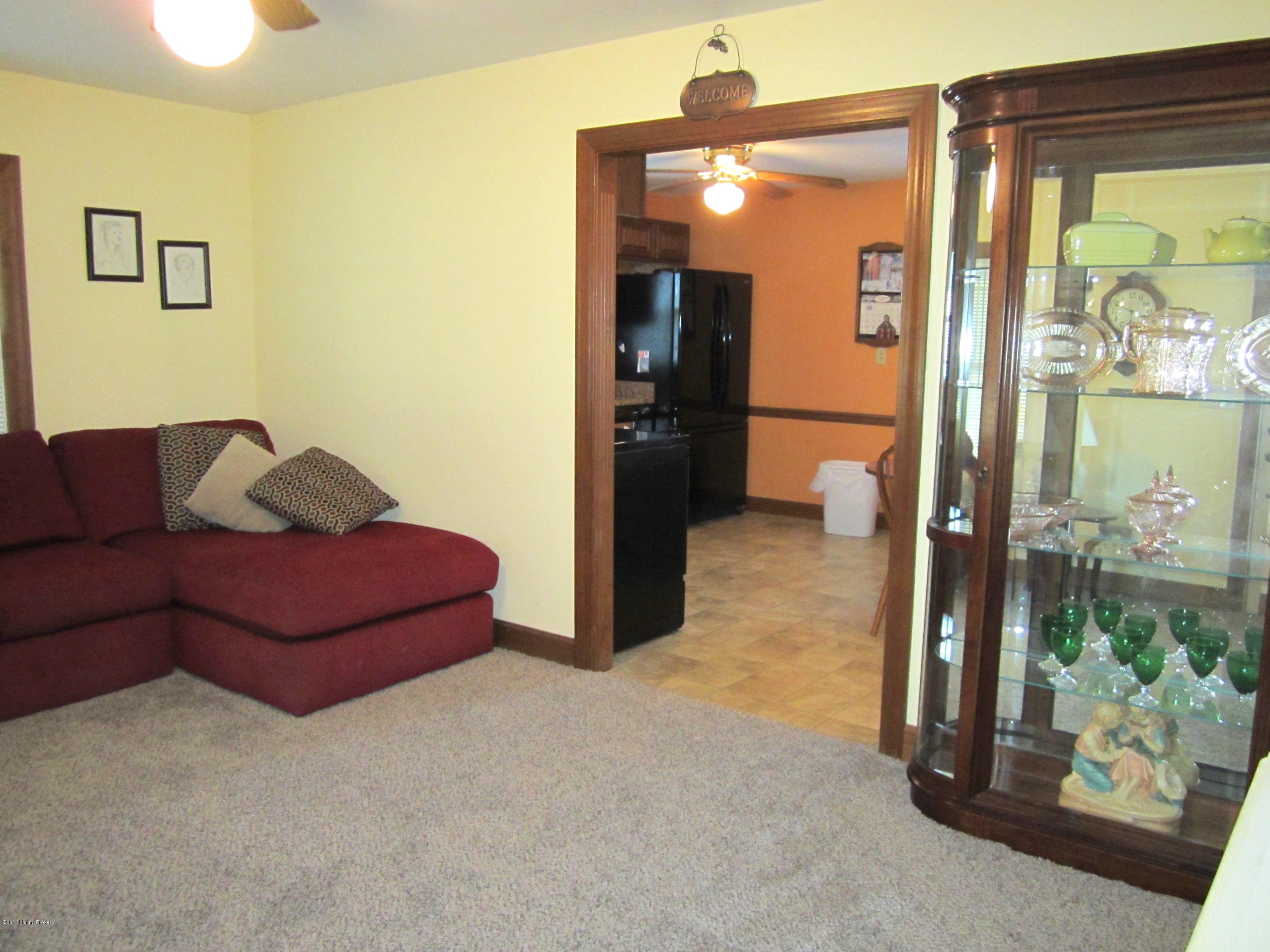5123 Cane Run Road Louisville, KY 40216 - Photo 8 of 45 cane run living room 5